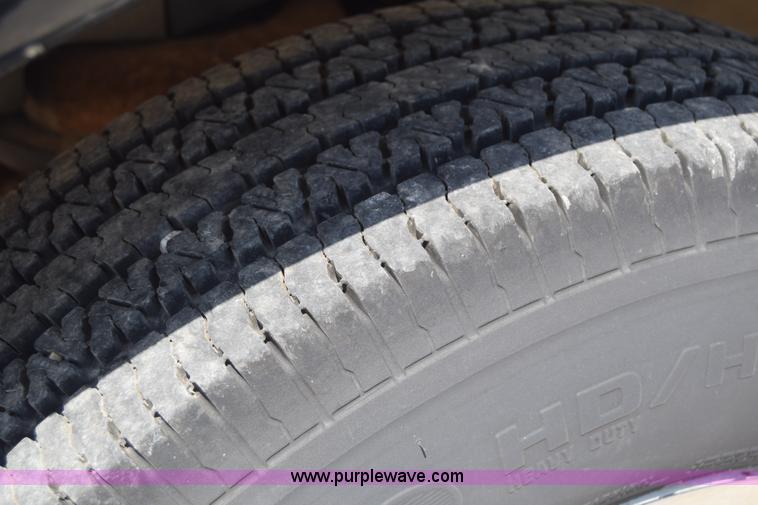 image for item I2042 2008 Chevrolet Express 3500 Cargo Champion bus