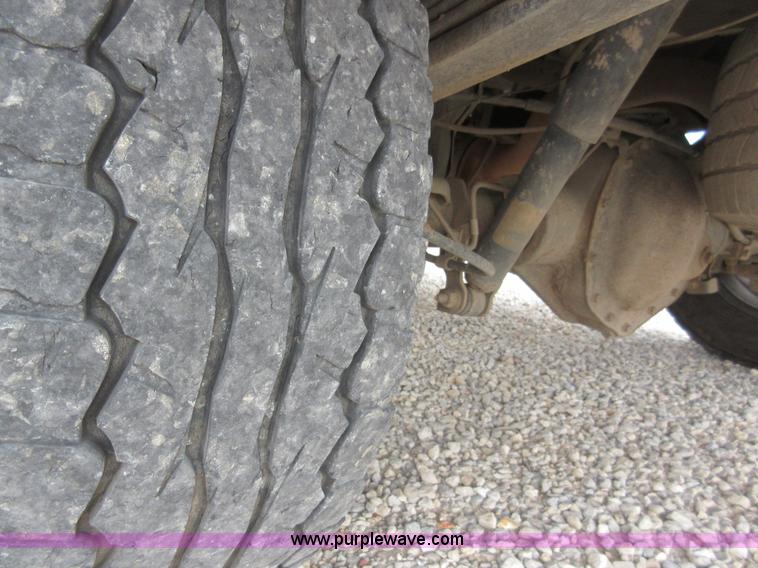 image for item I2044 2007 Chevrolet Silverado Classic 2500HD Ext. Cab pickup truck