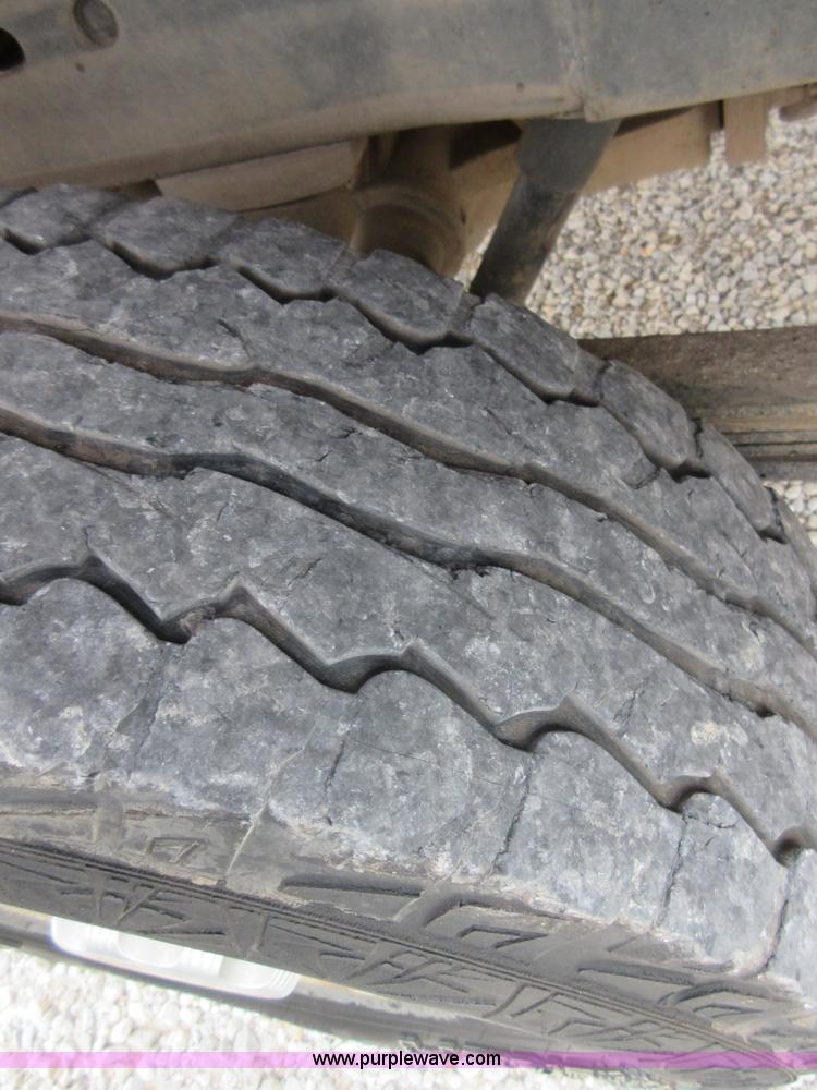 image for item I2044 2007 Chevrolet Silverado Classic 2500HD Ext. Cab pickup truck