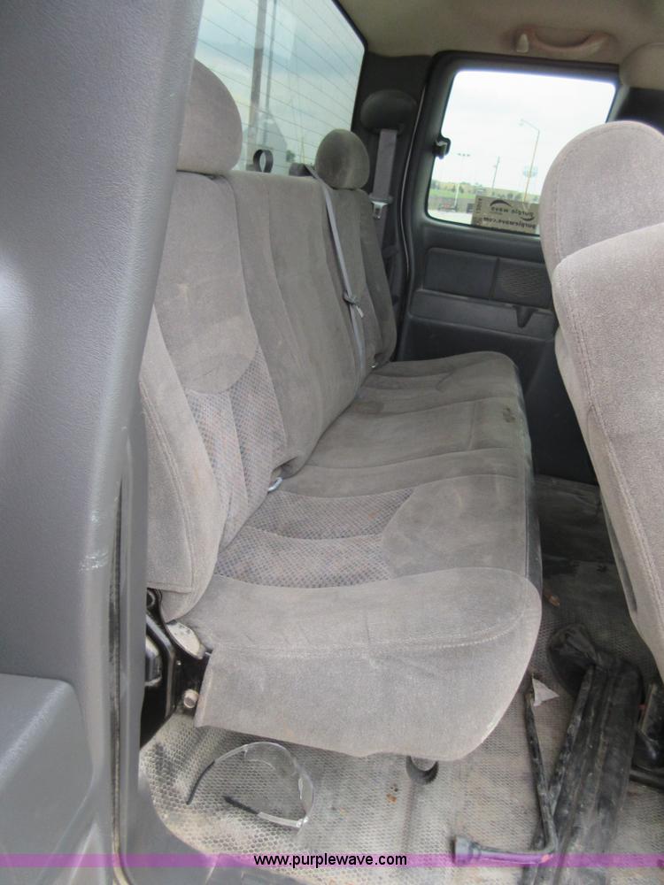 image for item I2044 2007 Chevrolet Silverado Classic 2500HD Ext. Cab pickup truck