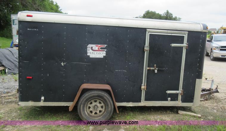 image for item I2809 2002 Coose enclosed cargo trailer
