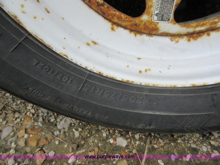 image for item I2809 2002 Coose enclosed cargo trailer