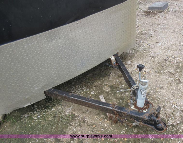 image for item I2809 2002 Coose enclosed cargo trailer