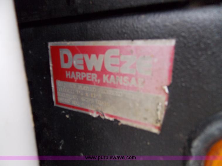 image for item J2748 2003 Ford F350 Super Duty XLT bale bed pickup truck