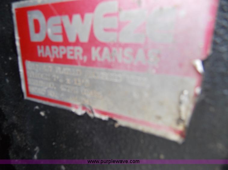 image for item J2748 2003 Ford F350 Super Duty XLT bale bed pickup truck