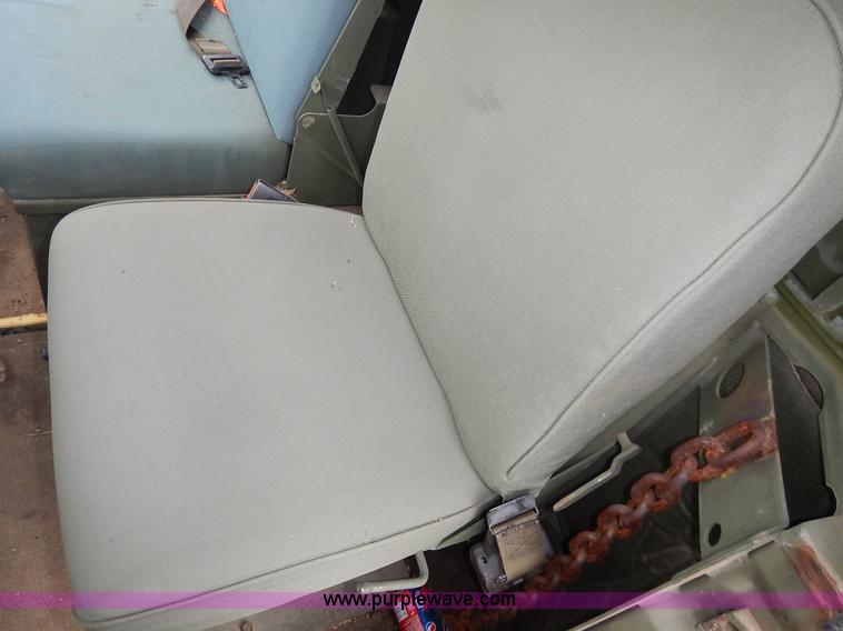 image for item J3882 1990 BMY flatbed truck