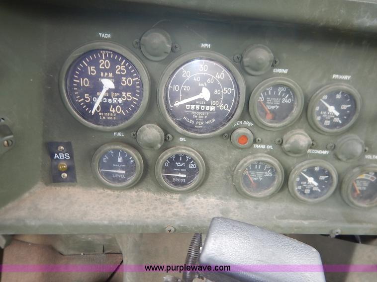 image for item J3882 1990 BMY flatbed truck