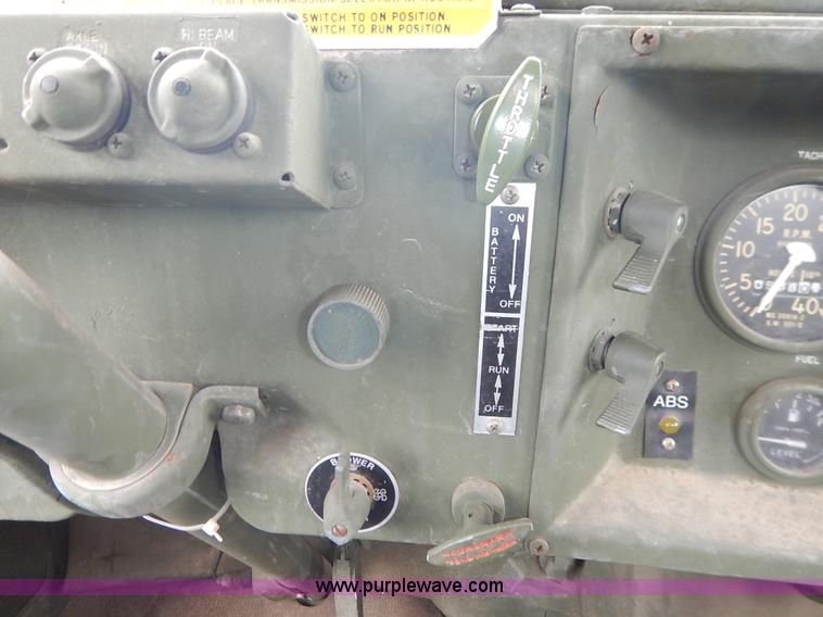 image for item J3882 1990 BMY flatbed truck