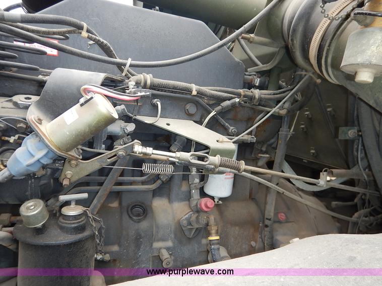 image for item J3882 1990 BMY flatbed truck