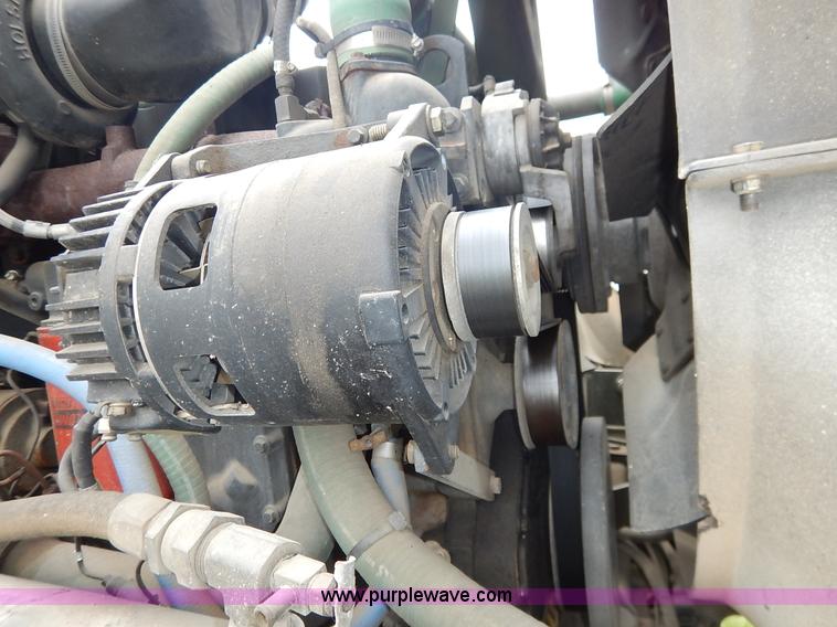 image for item J3882 1990 BMY flatbed truck