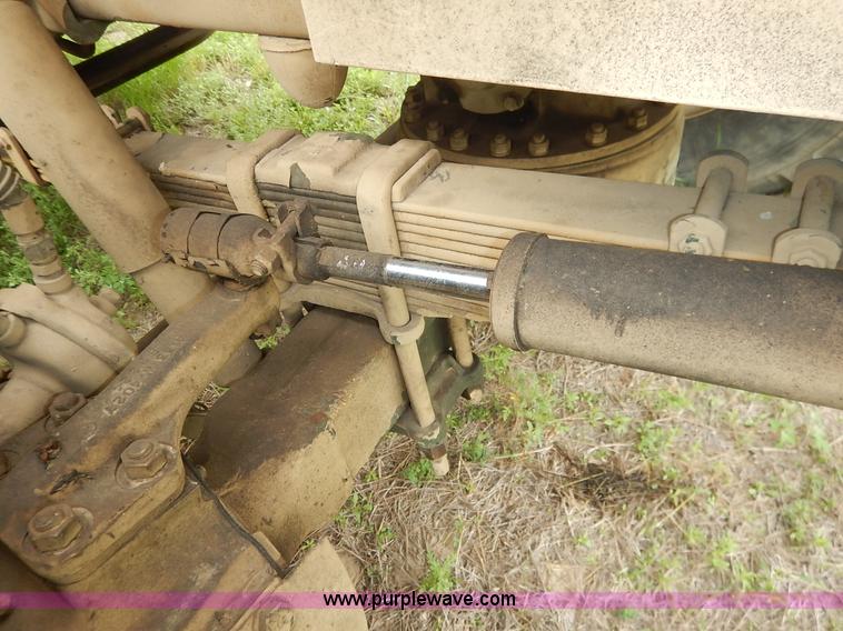 image for item J3882 1990 BMY flatbed truck