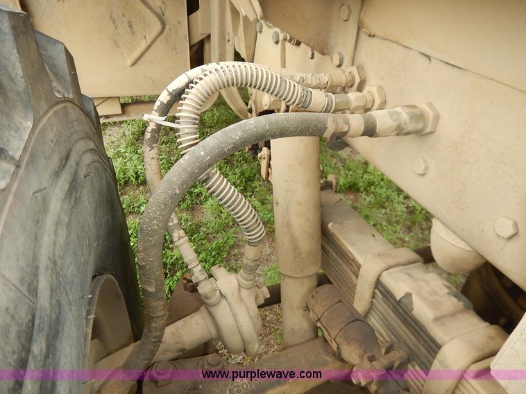 image for item J3882 1990 BMY flatbed truck