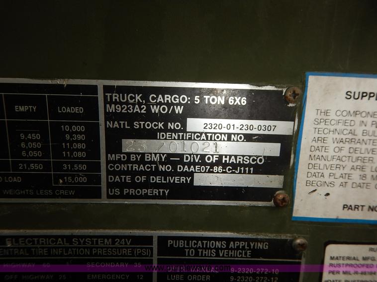 image for item J3882 1990 BMY flatbed truck