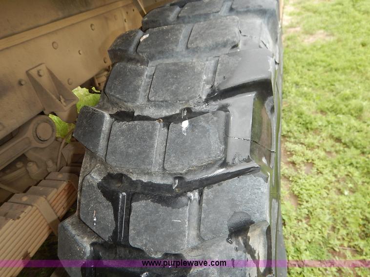 image for item J3882 1990 BMY flatbed truck