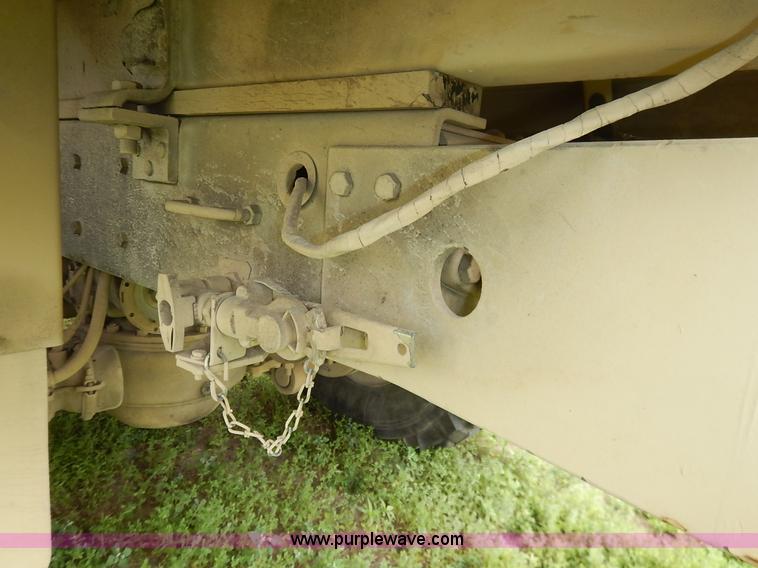 image for item J3882 1990 BMY flatbed truck