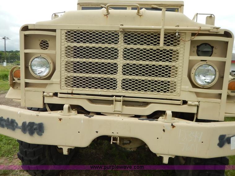 image for item J3882 1990 BMY flatbed truck