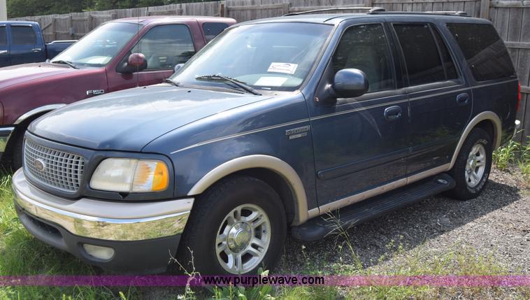 image for item J7831 1999 Ford Expedition SUV