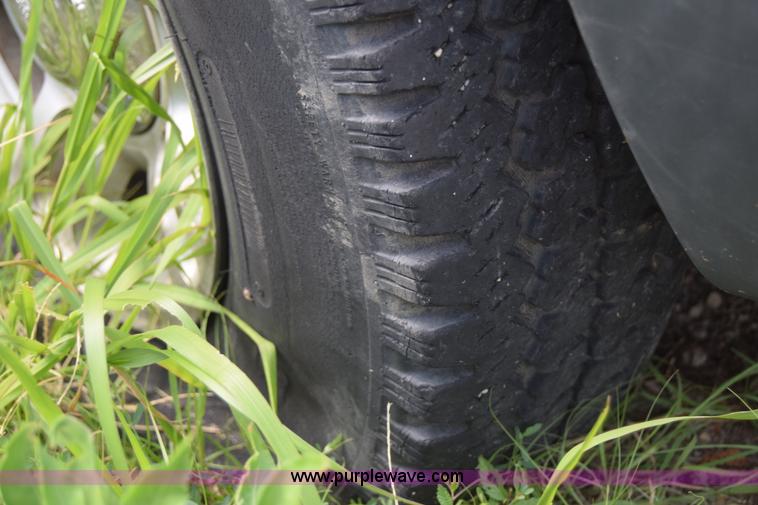 image for item J7831 1999 Ford Expedition SUV