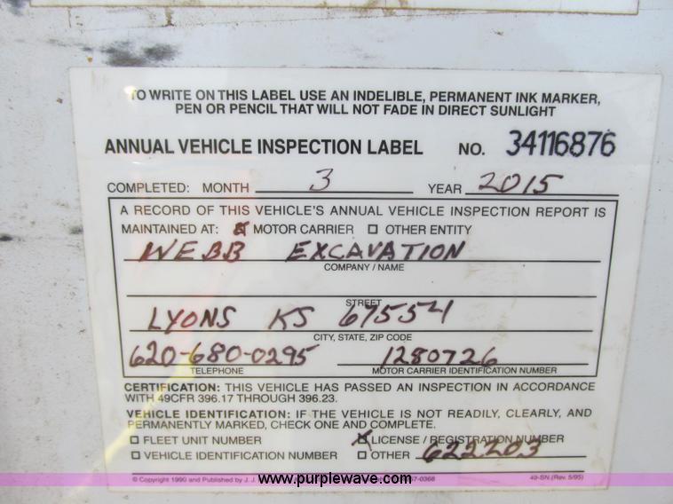 image for item J8205 2005 Ford F450 Super Duty service truck with crane