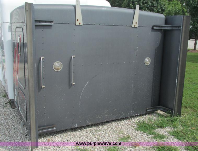 image for item J8566 Kenworth semi sleeper