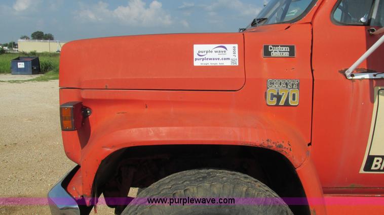 image for item J8568 1979 Chevrolet C70 flatbed truck