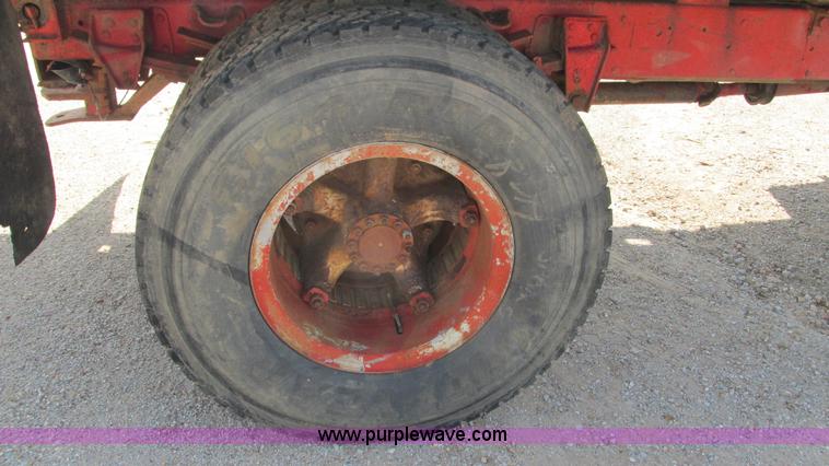 image for item J8568 1979 Chevrolet C70 flatbed truck