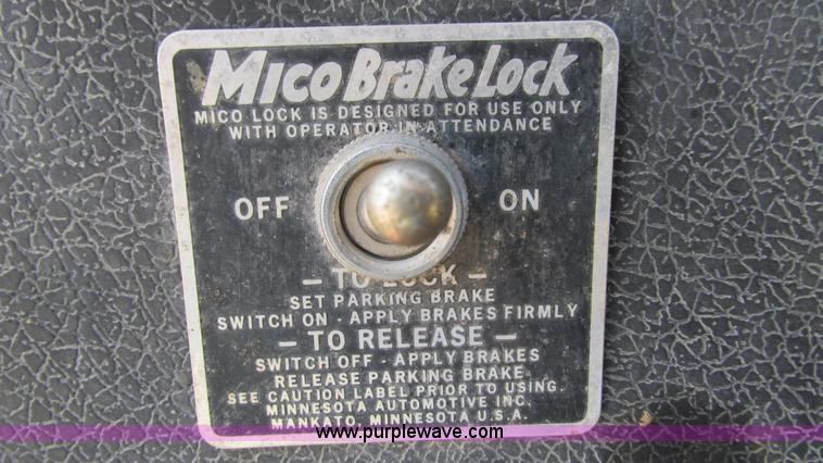 image for item J8568 1979 Chevrolet C70 flatbed truck