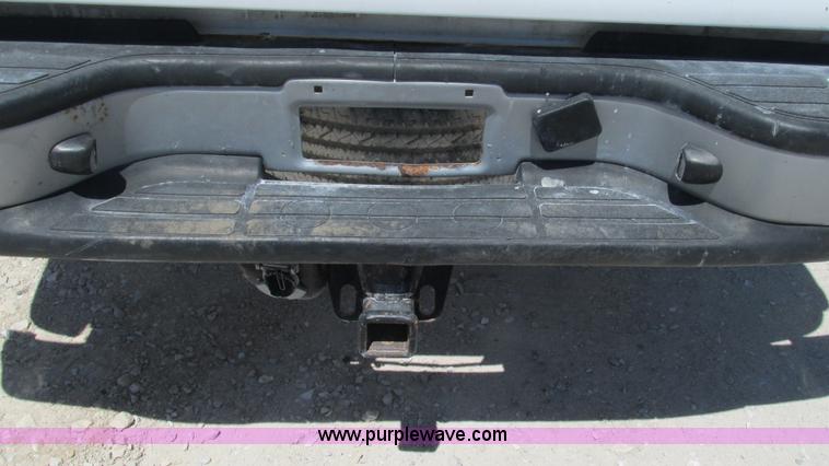 image for item J8571 2006 Chevrolet Silverado 2500HD pickup truck