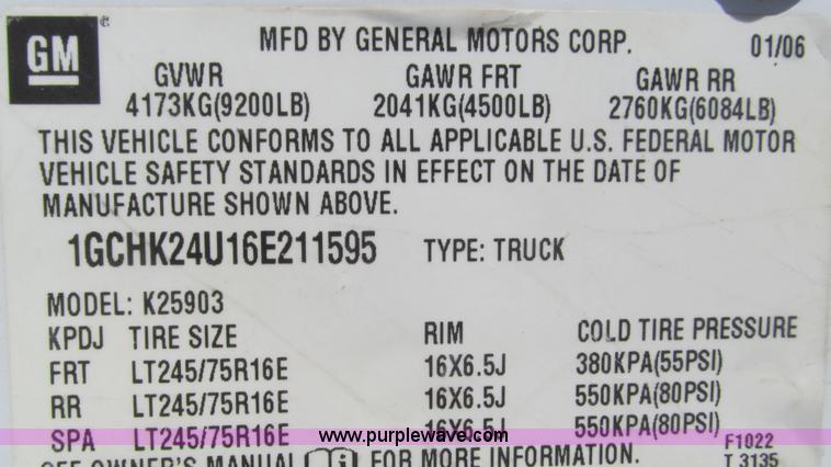 image for item J8571 2006 Chevrolet Silverado 2500HD pickup truck