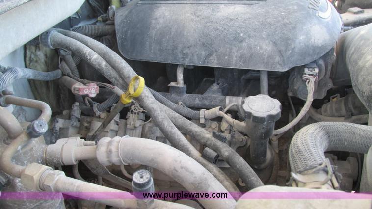 image for item J8573 2006 Chevrolet Silverado 2500HD pickup truck