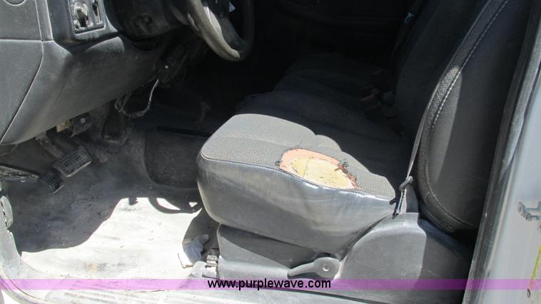 image for item J8573 2006 Chevrolet Silverado 2500HD pickup truck