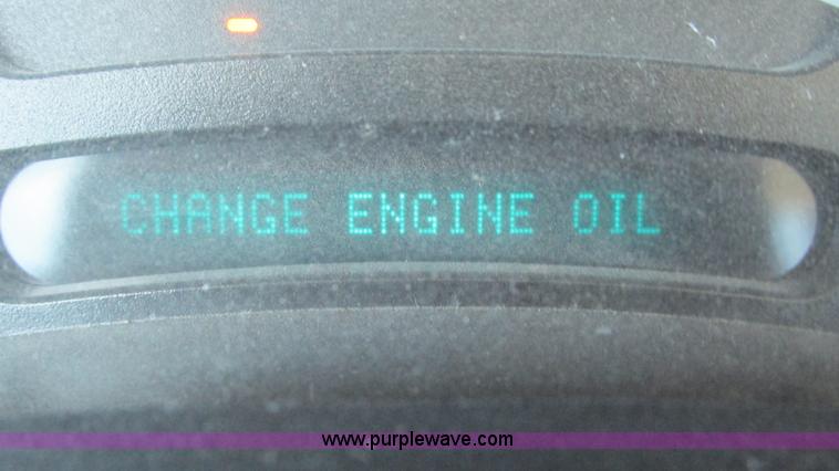 image for item J8573 2006 Chevrolet Silverado 2500HD pickup truck