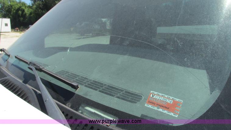 image for item J8573 2006 Chevrolet Silverado 2500HD pickup truck