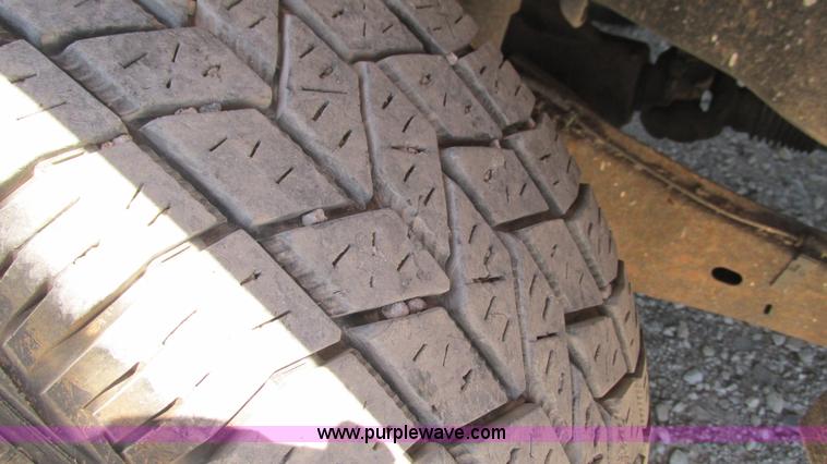 image for item J8574 2008 Ford F250 Super Duty pickup truck