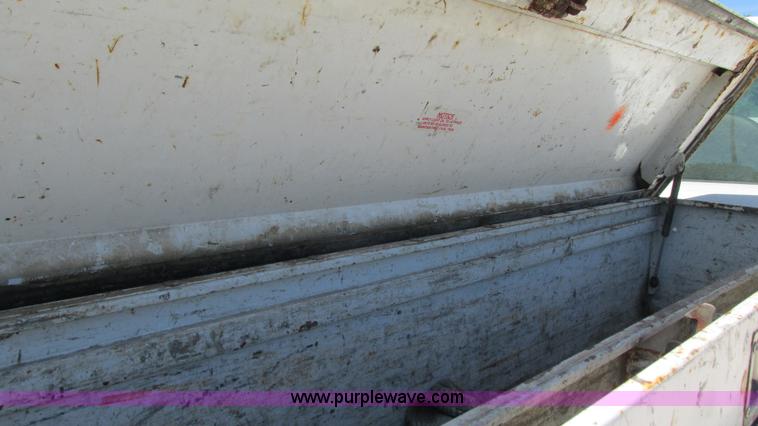 image for item J8574 2008 Ford F250 Super Duty pickup truck