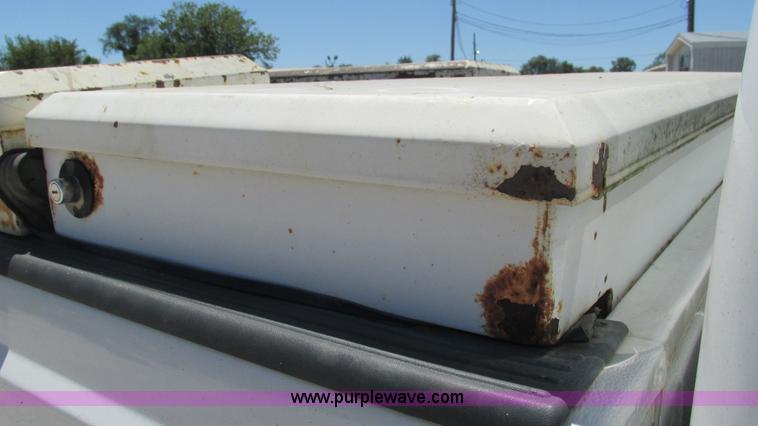 image for item J8574 2008 Ford F250 Super Duty pickup truck