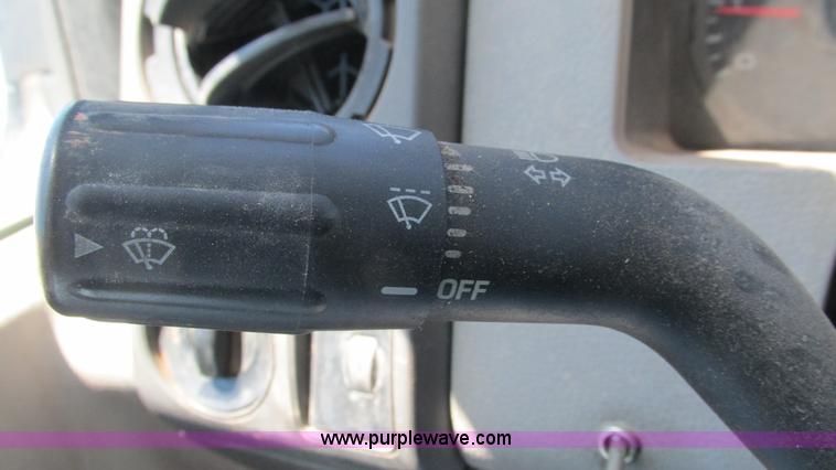 image for item J8574 2008 Ford F250 Super Duty pickup truck