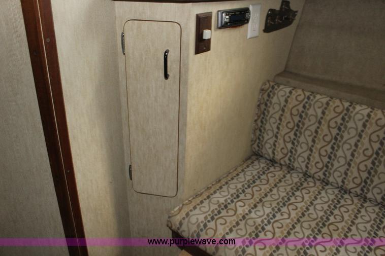 image for item K1015 1983 Carver Riviera Yacht Cabin Cruiser boat