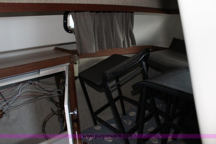 image for item K1015 1983 Carver Riviera Yacht Cabin Cruiser boat