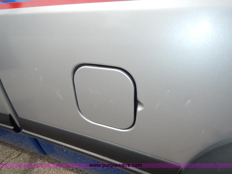 image for item K1524 1992 Dodge Dakota LE Club Cab pickup truck