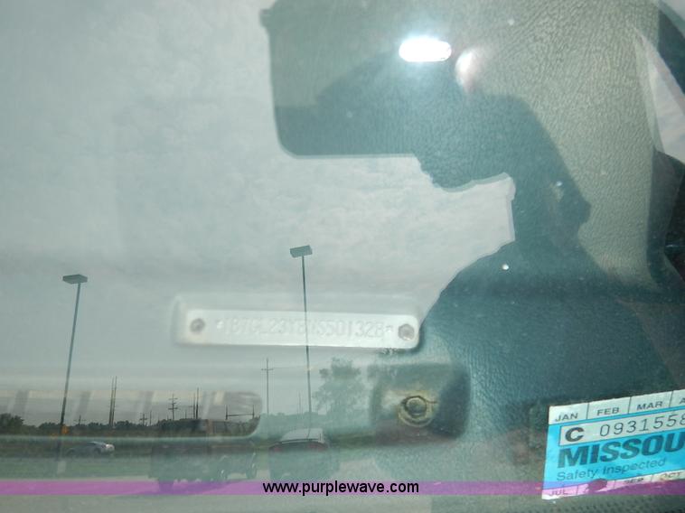 image for item K1524 1992 Dodge Dakota LE Club Cab pickup truck