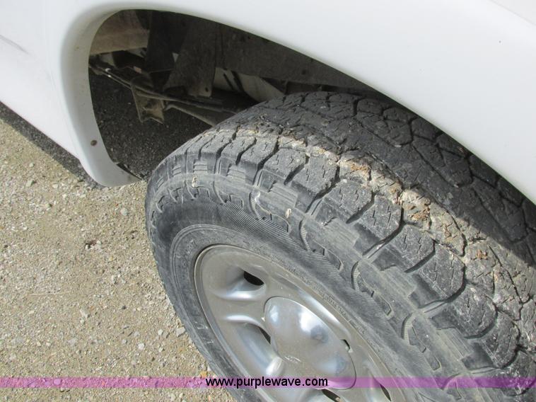 image for item K2049 1999 Ford F150 SuperCab pickup truck