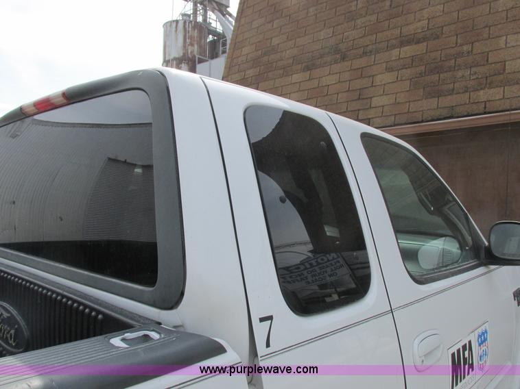 image for item K2049 1999 Ford F150 SuperCab pickup truck