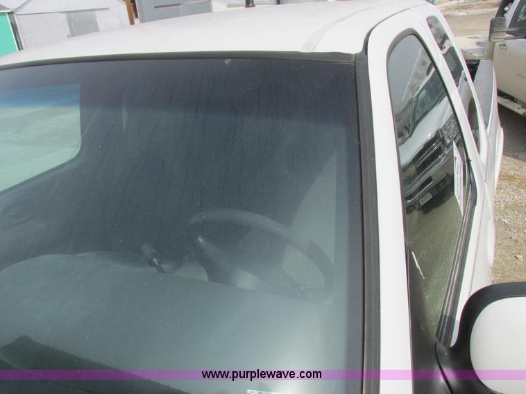 image for item K2049 1999 Ford F150 SuperCab pickup truck