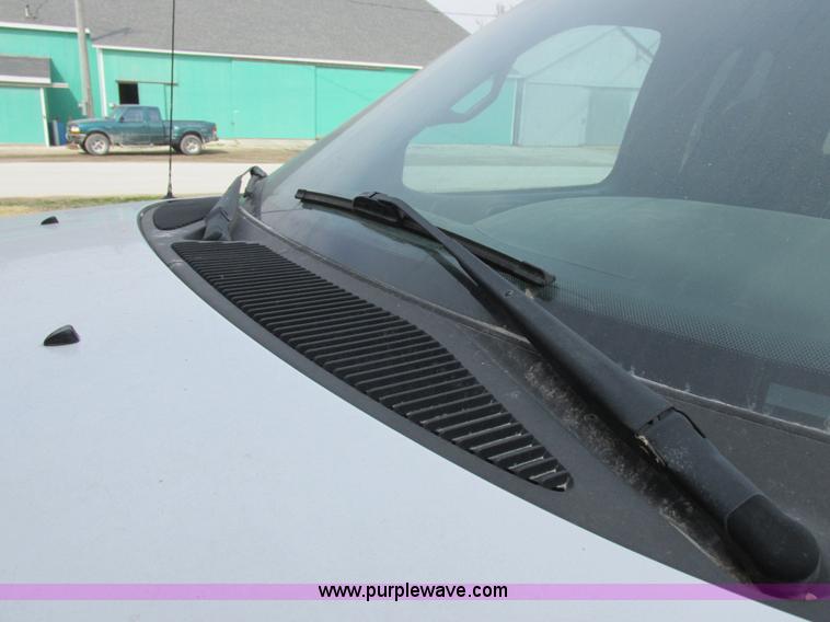 image for item K2049 1999 Ford F150 SuperCab pickup truck