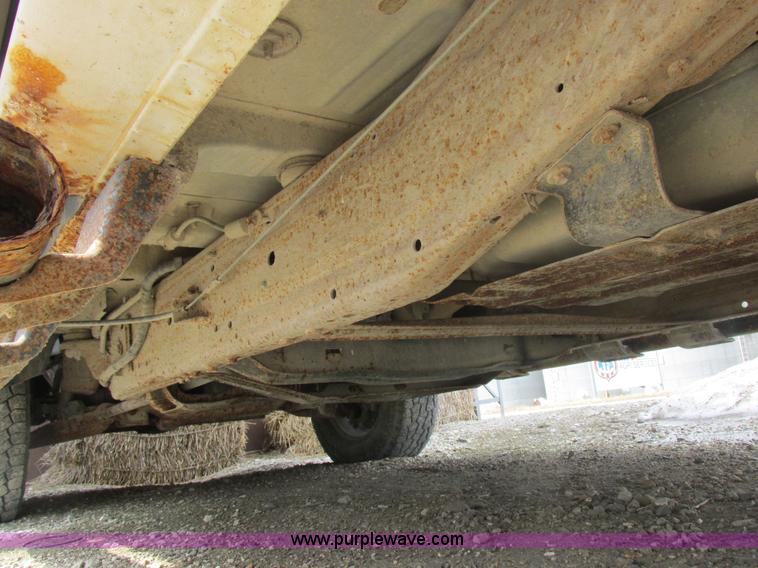 image for item K2049 1999 Ford F150 SuperCab pickup truck