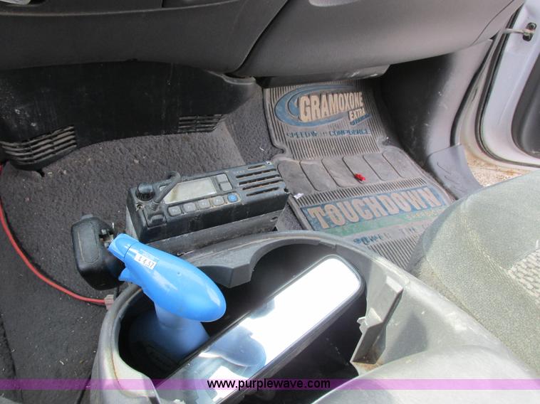 image for item K2049 1999 Ford F150 SuperCab pickup truck