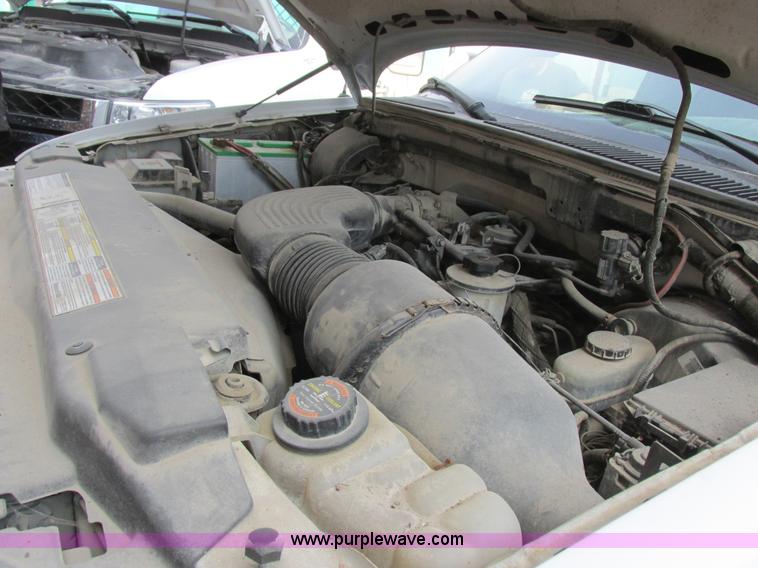 image for item K2049 1999 Ford F150 SuperCab pickup truck