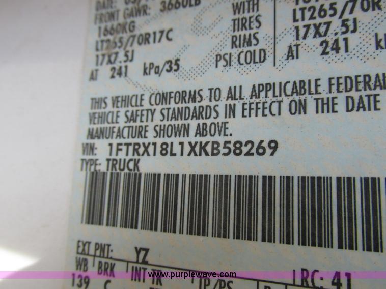 image for item K2049 1999 Ford F150 SuperCab pickup truck