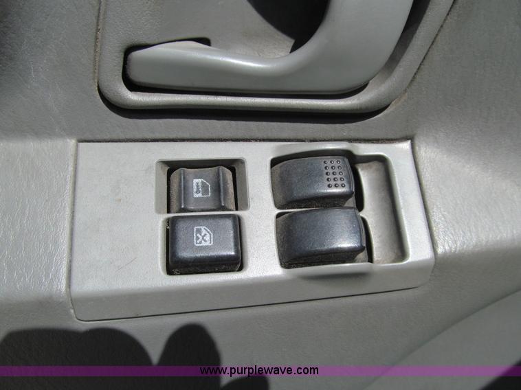 image for item K5737 2004 Schwarze S347I self-propelled sweeper